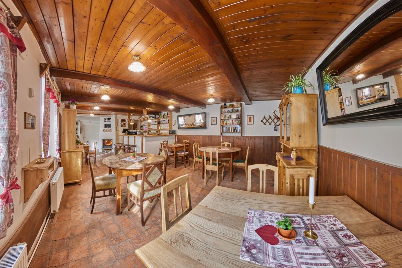 Pod Svatou Annou - Penzion A Rizkovna Horní Maršov Dış mekan fotoğraf
